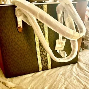 Authentic brand new Michael Kors Bag